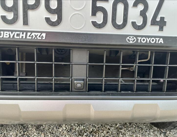 Toyota Land Cruiser 39