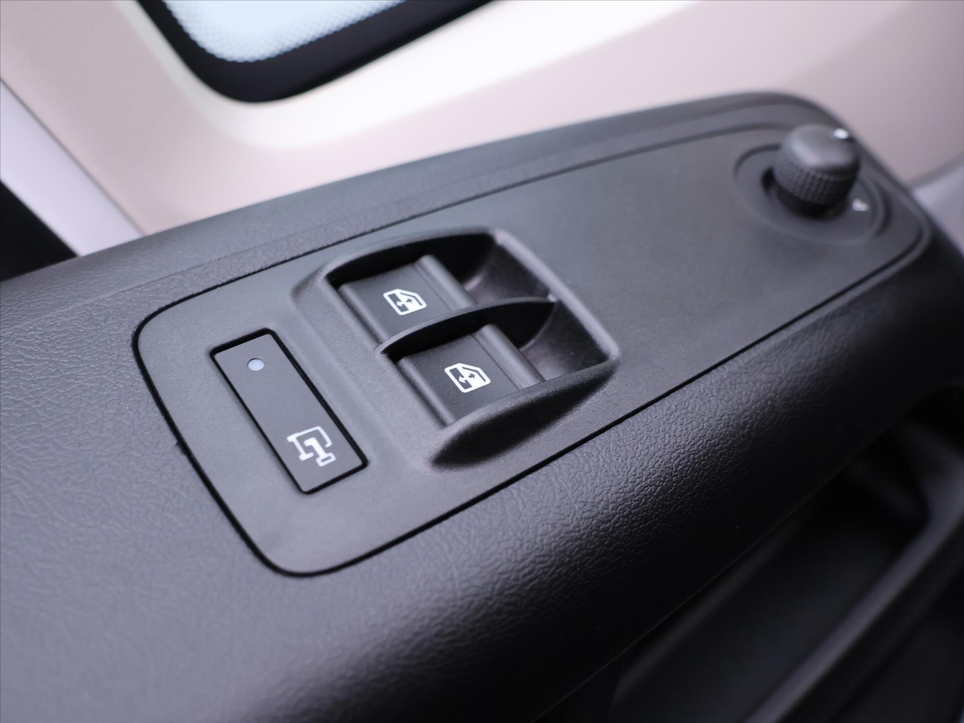 Toyota Proace Max Skříň 2,2 l 88 kw