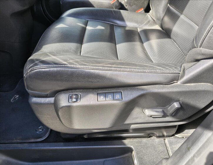 Citroën SpaceTourer MPV 2,0 l 130 kw