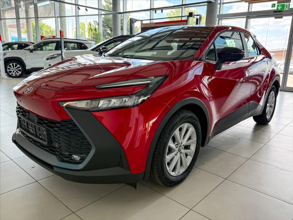 Toyota C-HR SUV 1,8 l 103 kw