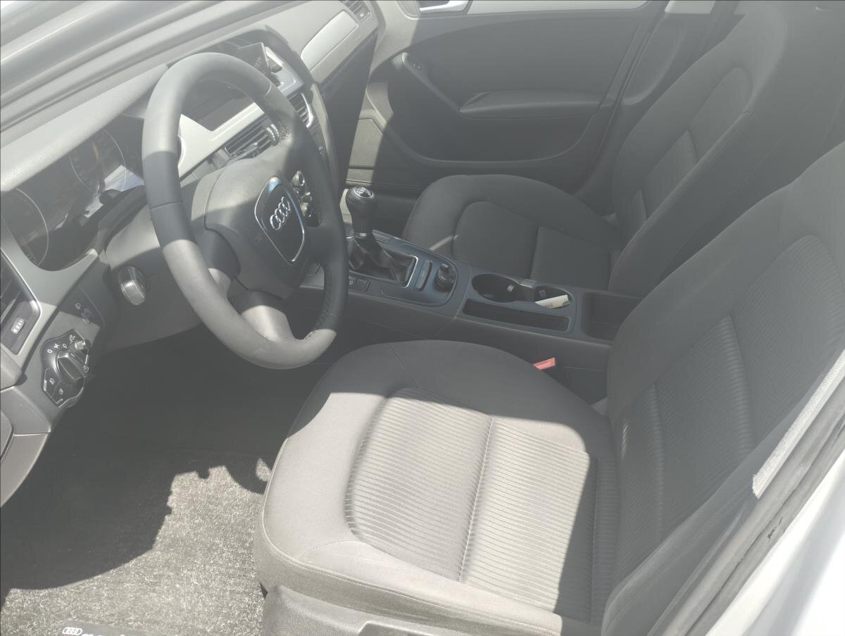 Audi A4 Kombi 2,0 l 88 kw