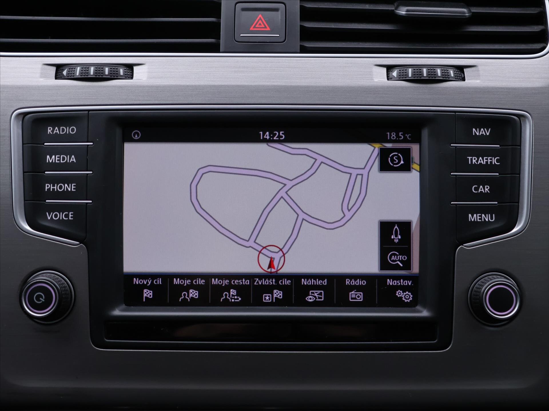 Volkswagen Golf Kombi 1,6 l 81 kw