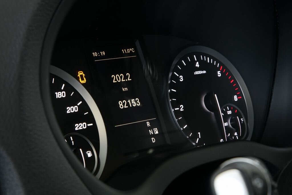 Mercedes-Benz Vito Skříň 2,0 l 120 kw