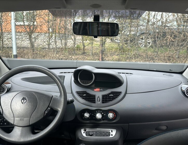 Renault Twingo Hatchback 1,1 l 55 kw
