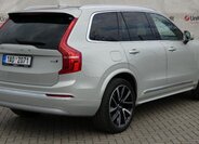 Volvo XC90 SUV / Terénní 2,0 l 220 kw