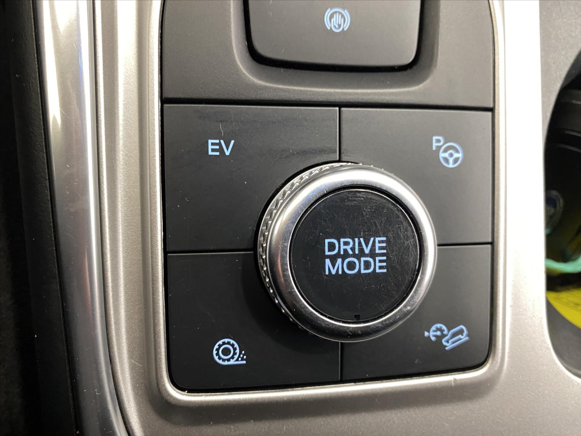 Ford Explorer SUV 3,0 l 267 kw