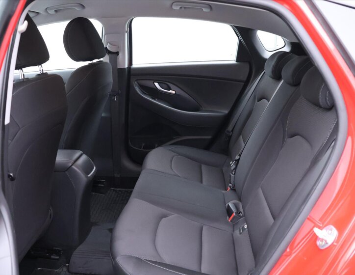 Hyundai i30 Liftback 1,4 l 103 kw