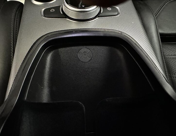 Alfa Romeo Stelvio 37