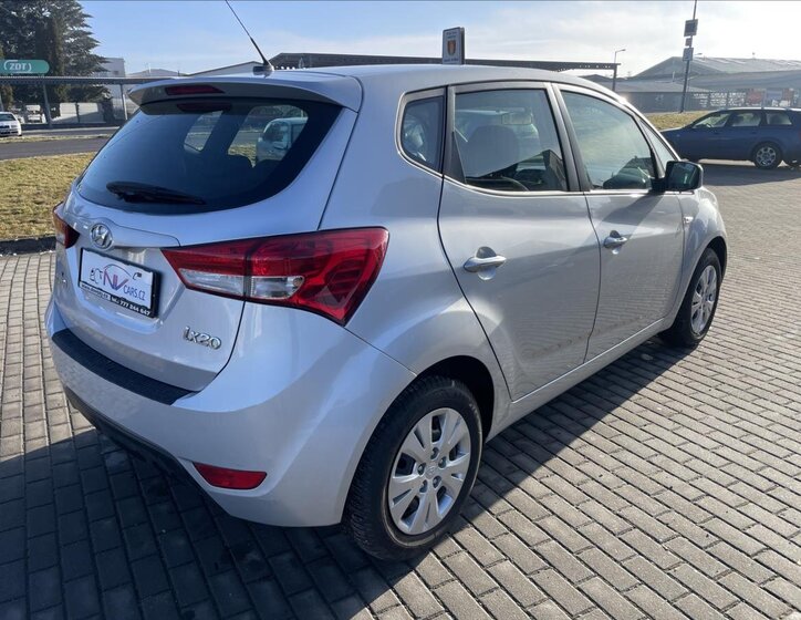 Hyundai ix20 34
