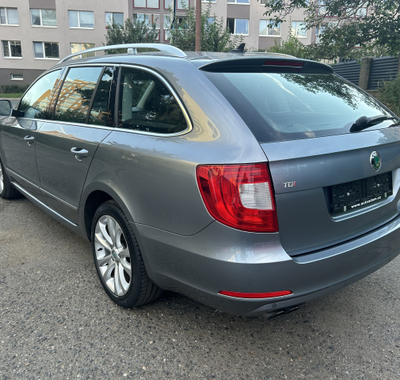 Škoda Superb 4