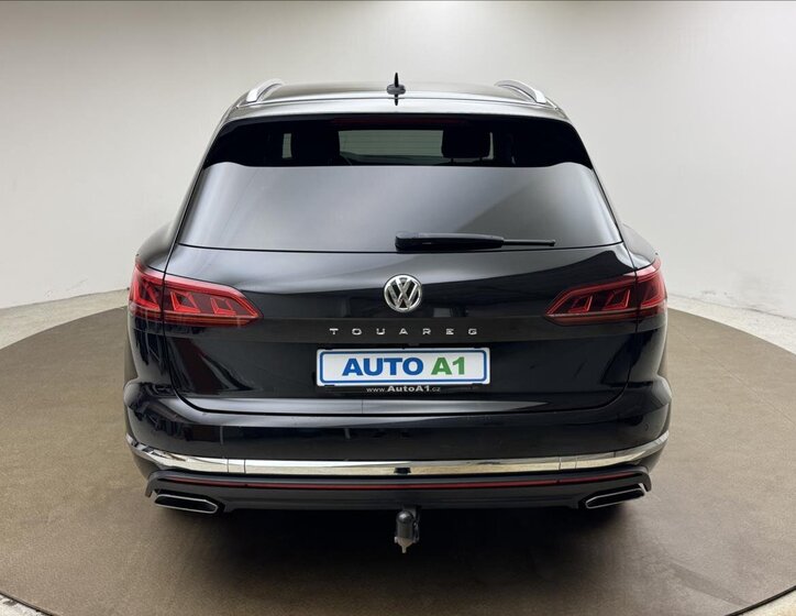 Volkswagen Touareg 5
