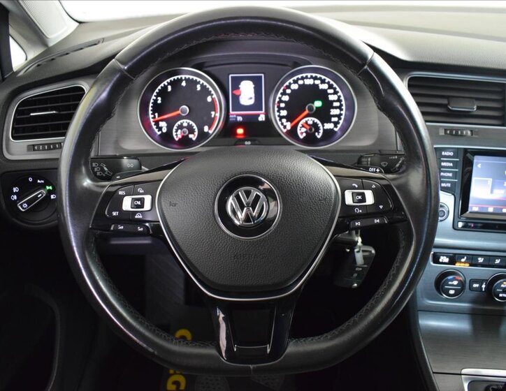 Volkswagen Golf Hatchback 1,4 l 90 kw