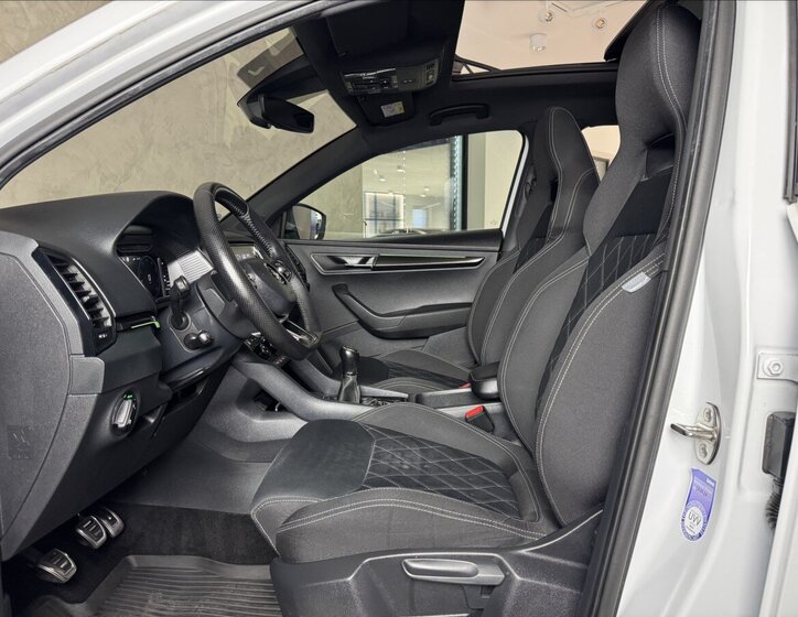 Škoda Karoq SUV / Terénní 2,0 l 110 kw