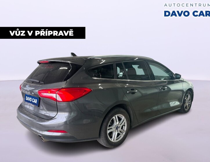 Ford Focus Hatchback 999,0 92 kw