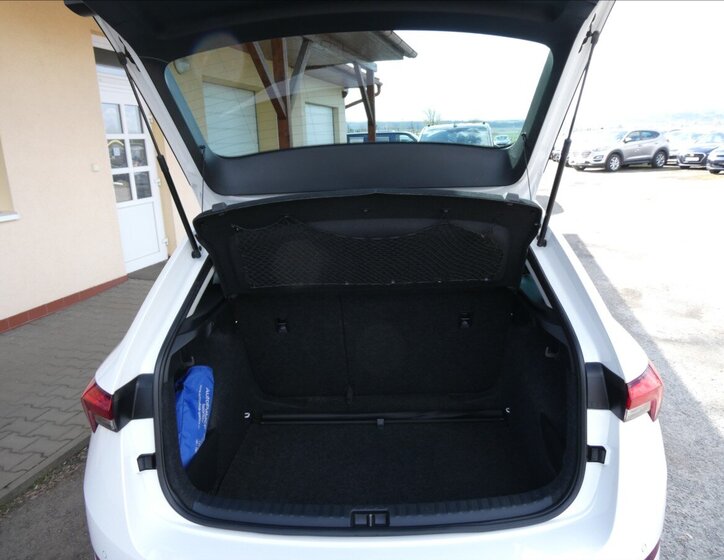 Škoda Scala Hatchback 999,0 81 kw