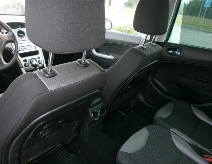 Peugeot 308 Kombi 1,6 l 80 kw