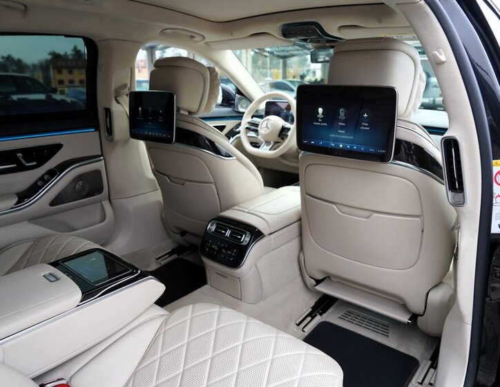 Mercedes-Benz Třídy S Sedan / Limuzína 3,0 l 320 kw