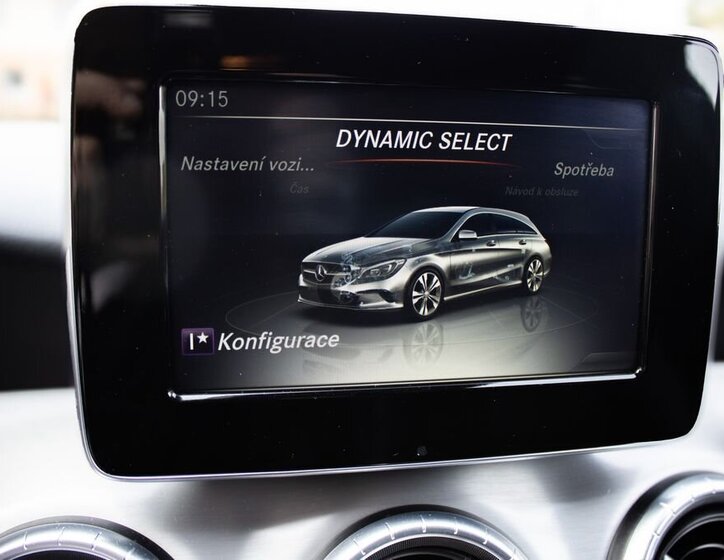 Mercedes-Benz CLA Kombi 1,5 l 80 kw