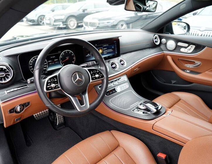 Mercedes-Benz Třídy E 24