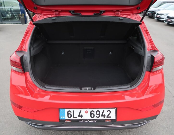 Hyundai i30 Hatchback 998,0 88 kw