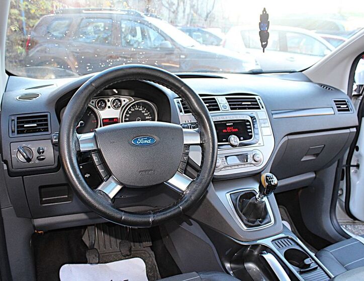 Ford Kuga 23