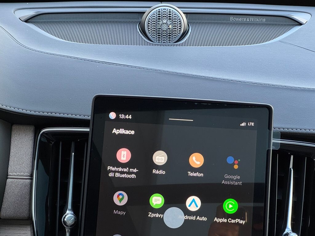 Volvo XC90 SUV / Terénní 2,0 l 184 kw