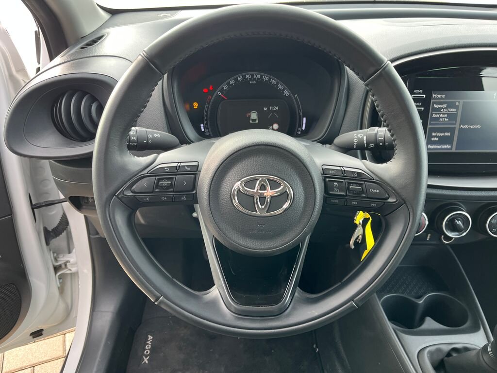Toyota Aygo Hatchback 998,0 53 kw