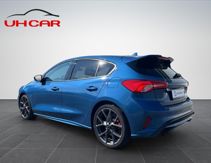 Ford Focus Hatchback 2,3 l 206 kw