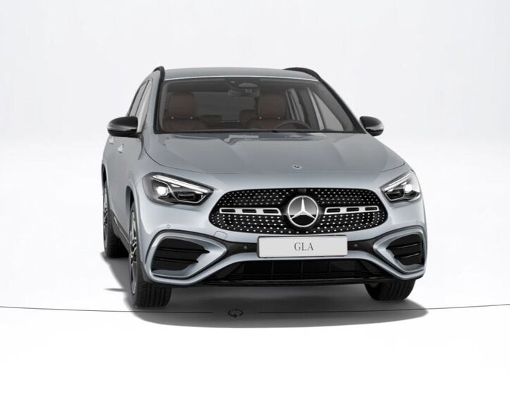 Mercedes-Benz GLA SUV / Terénní 2,0 l 110 kw