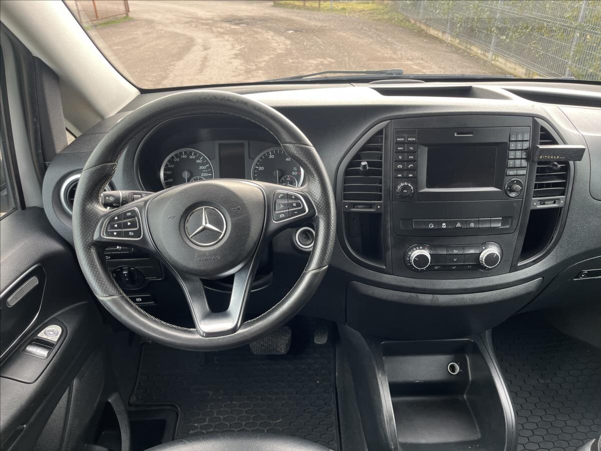Mercedes-Benz Vito MPV 2,1 l 140 kw