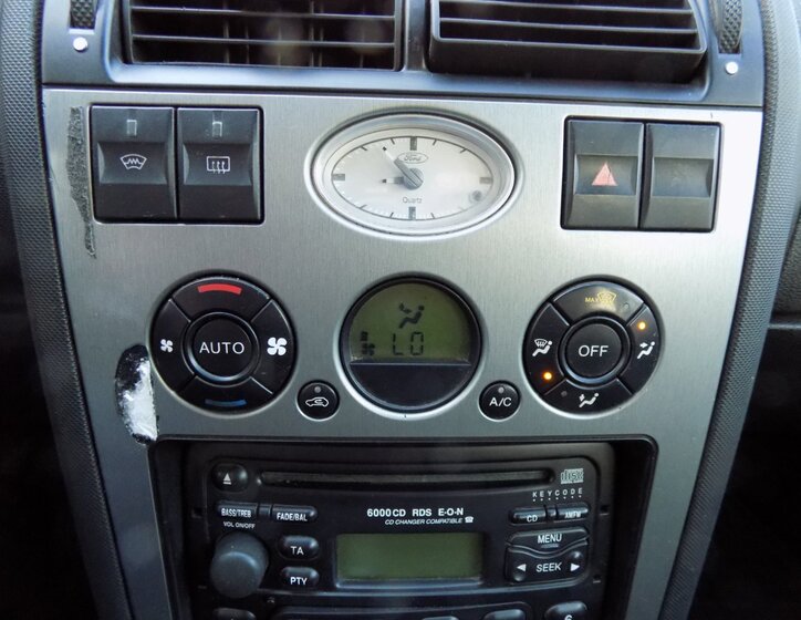 Ford Mondeo Kombi 2,0 l 107 kw