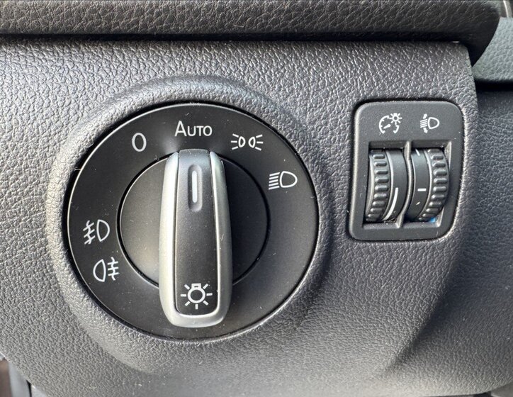 Volkswagen Tiguan SUV / Terénní 2,0 l 103 kw