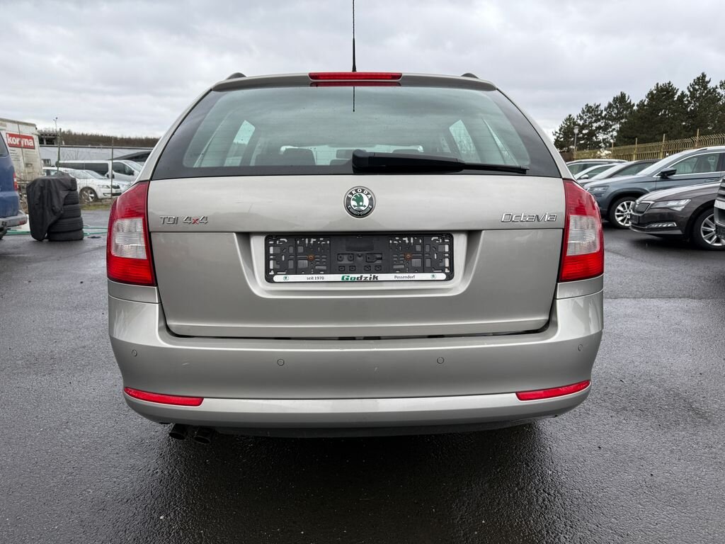 Škoda Octavia Kombi 2,0 l 103 kw
