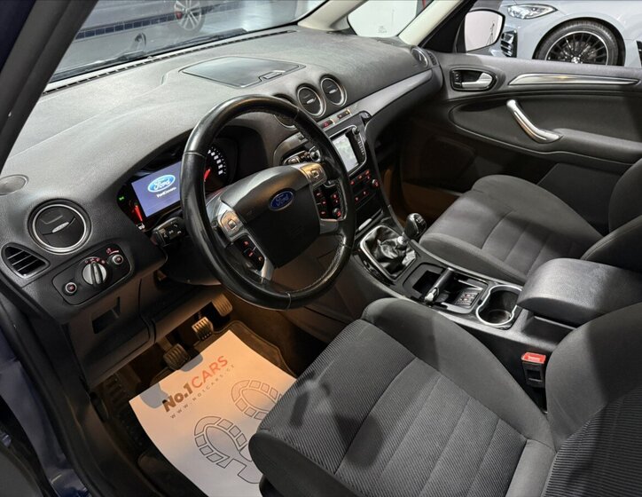 Ford Galaxy MPV 2,0 l 120 kw