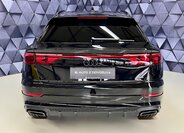 Audi Q8 SUV / Terénní 3,0 l 210 kw