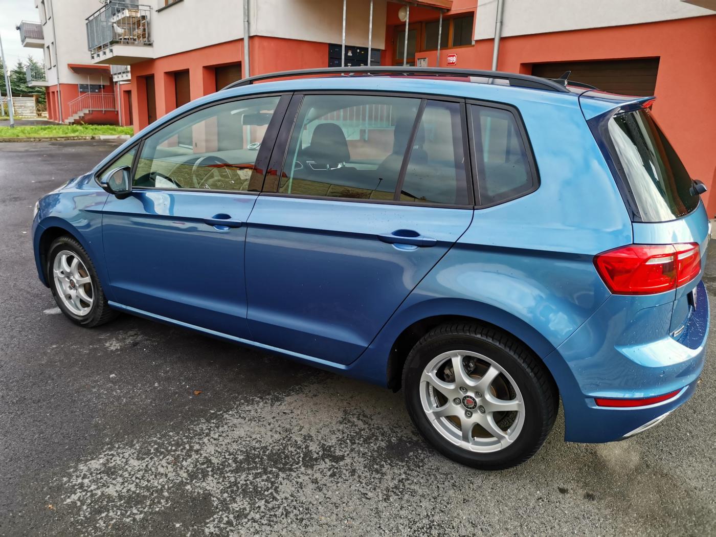 Volkswagen Golf Sportsvan Kombi 1,2 l 63 kw