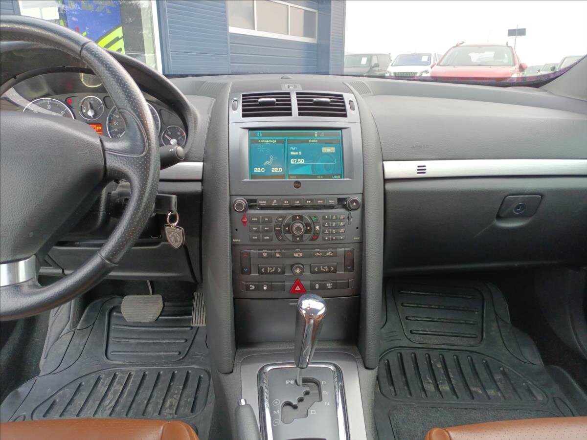 Peugeot 407 Kupé 2,7 l 150 kw