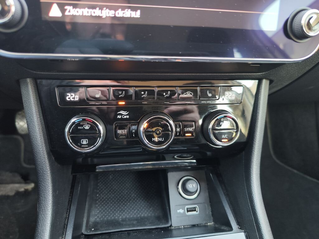 Škoda Superb Kombi 2,0 l 110 kw