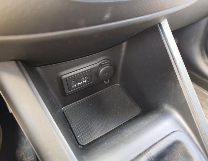 Hyundai ix20 MPV 1,4 l 66 kw