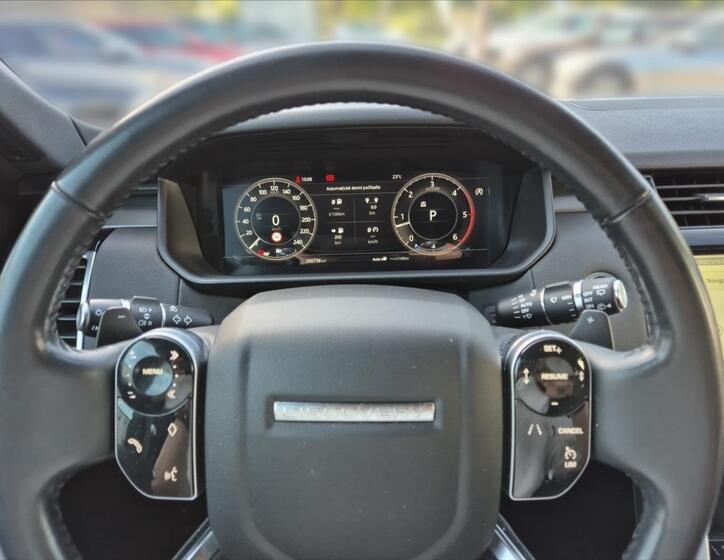 Land Rover Discovery 8