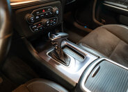 Dodge Charger Sedan / Limuzína 6,4 l 361 kw