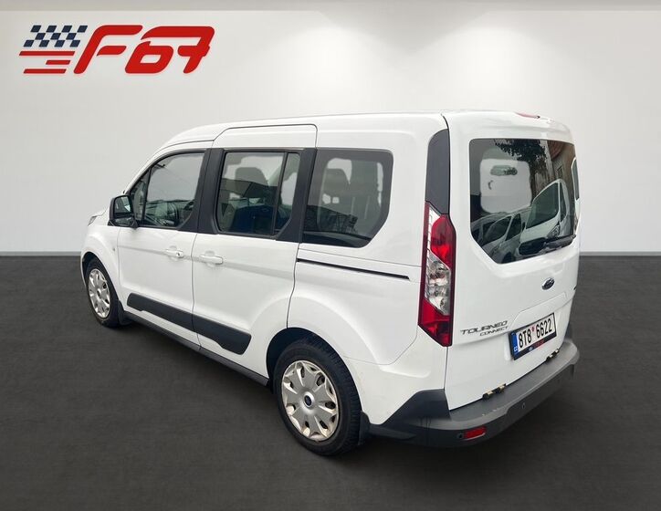 Ford Tourneo Connect 4