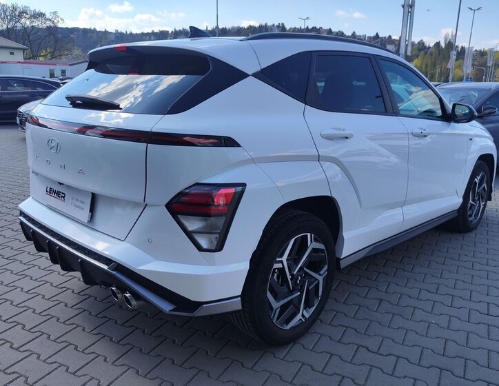 Hyundai Kona SUV / Terénní 1,6 l 145 kw