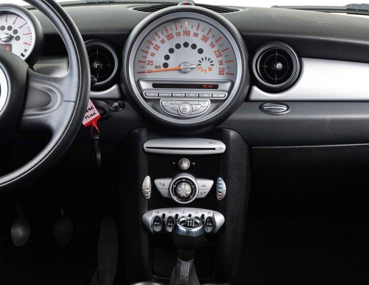 Mini Cooper Hatchback 1,4 l 70 kw