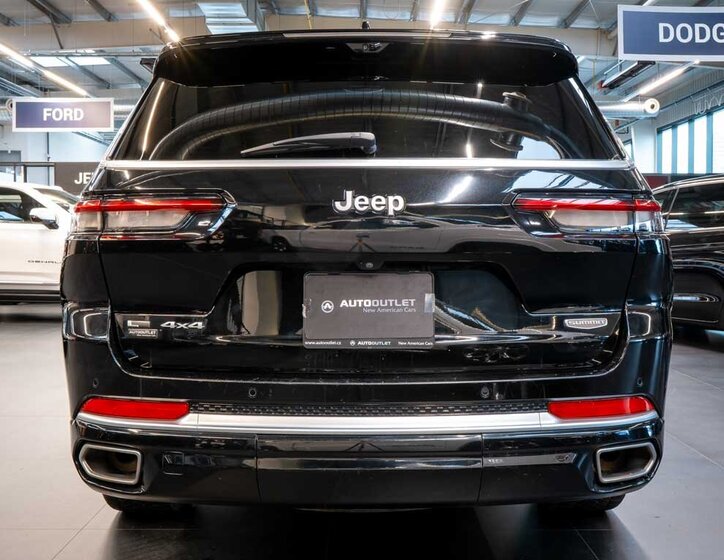 Jeep Grand Cherokee 4