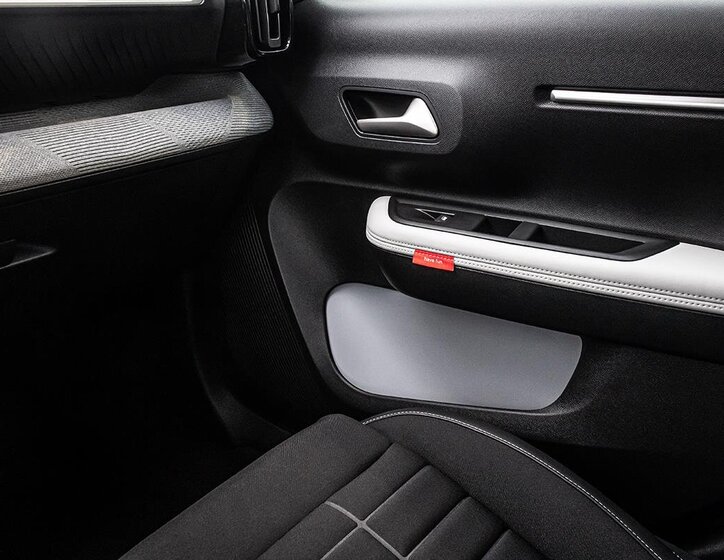 Citroën C3 SUV / Terénní 1,2 l 74 kw