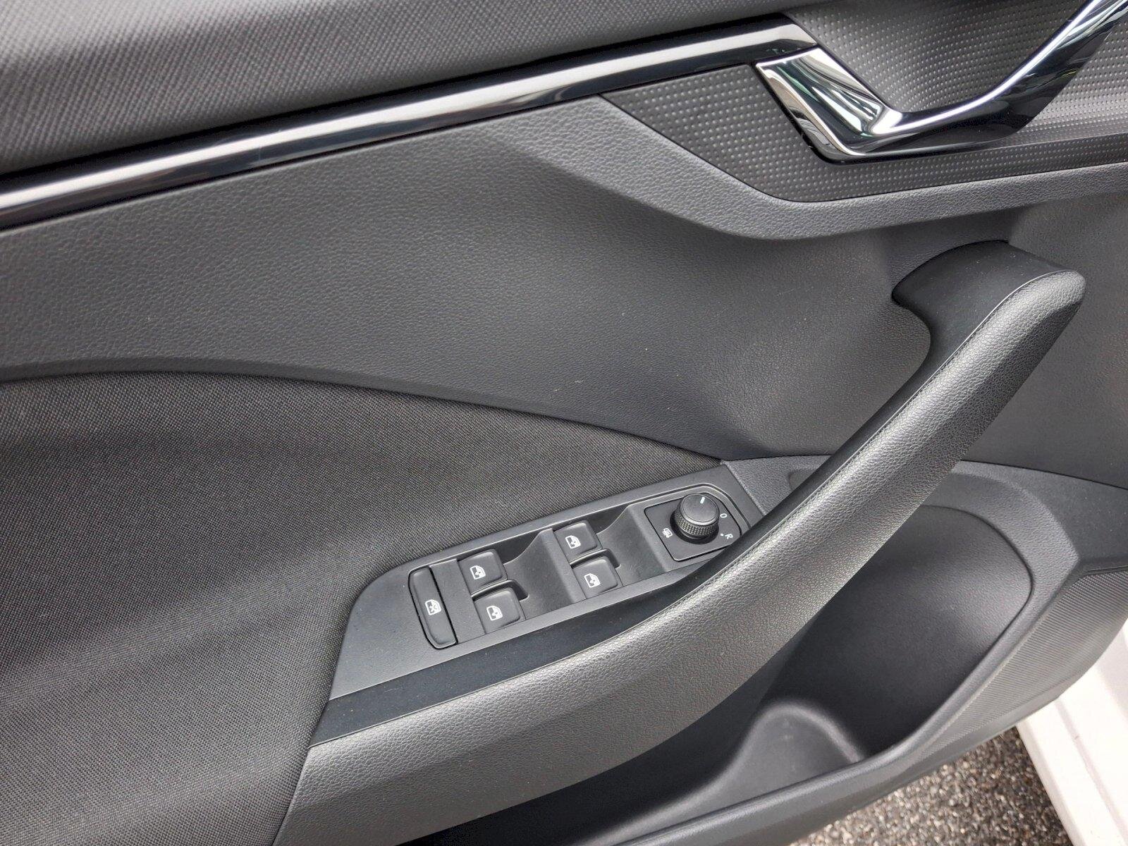 Škoda Scala Hatchback 999,0 81 kw