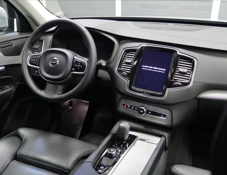 Volvo XC90 SUV 2,0 l 173 kw
