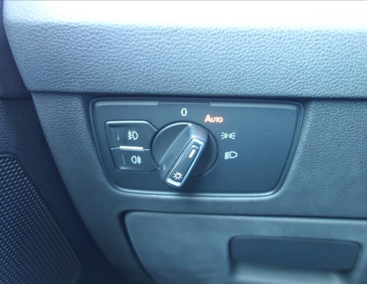 Volkswagen Passat 37