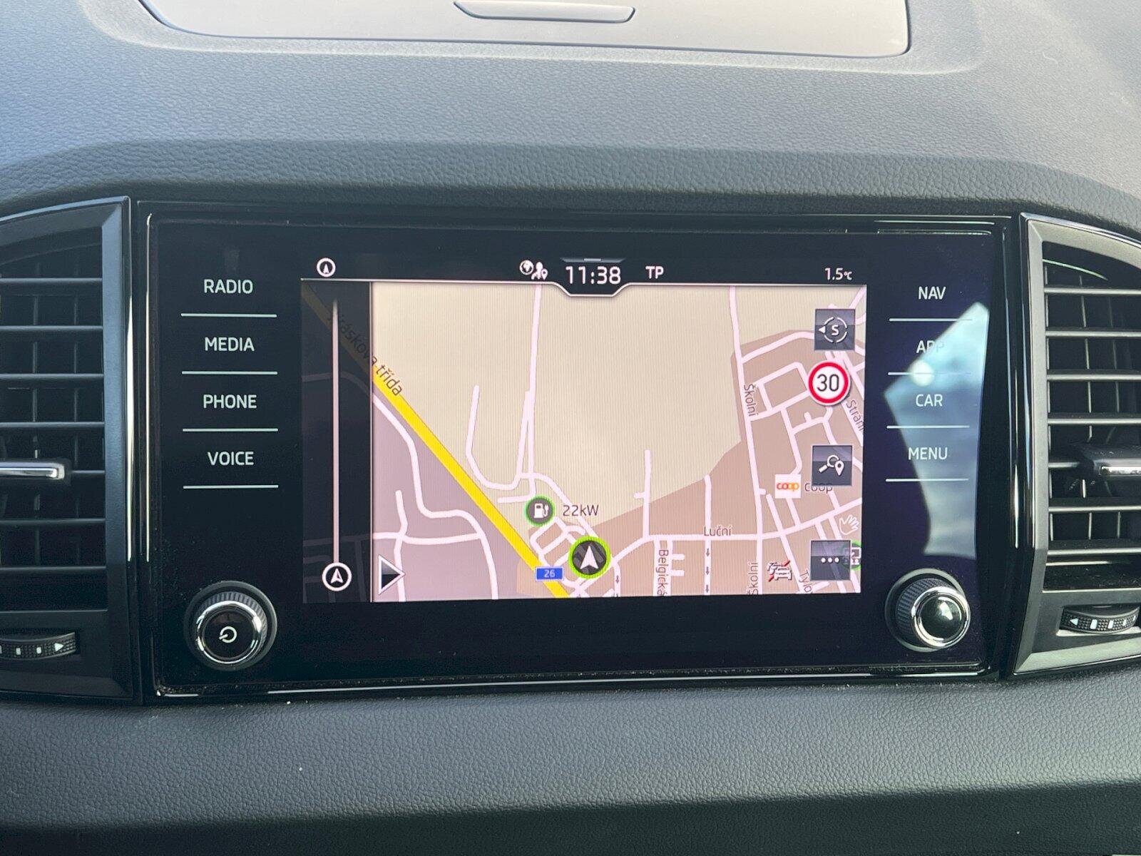 Škoda Karoq SUV 1,5 l 110 kw